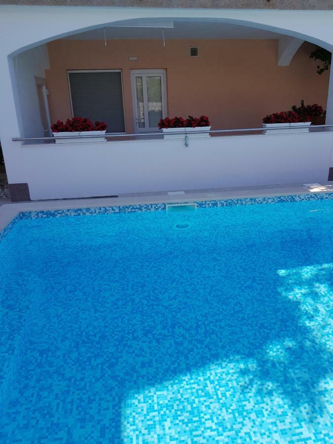 Villa Ferias Трогір Екстер'єр фото